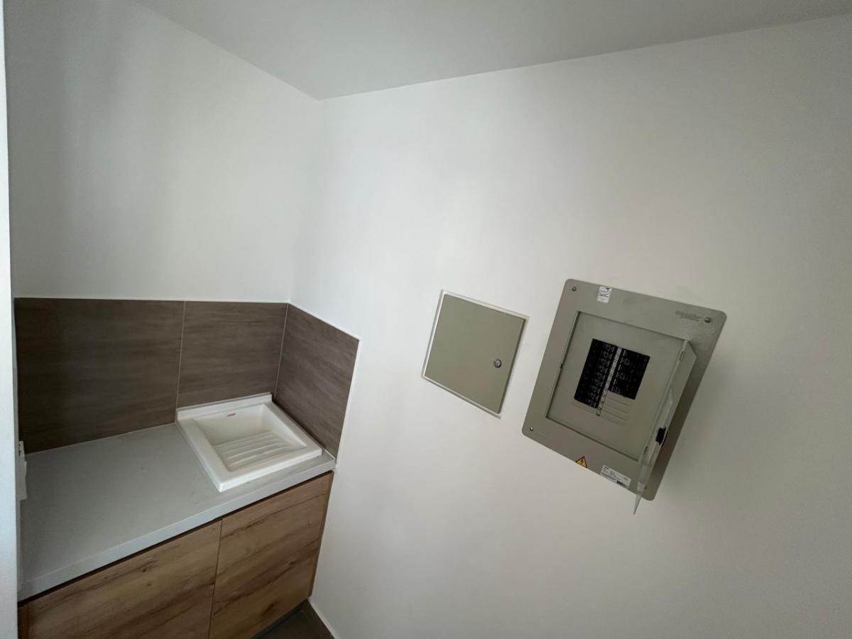 En Venta Departamentos 130 m² - Sector La Carolina — imagen 5