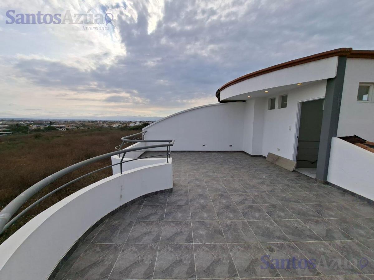 Casa en Manta, Manabí — imagen 4