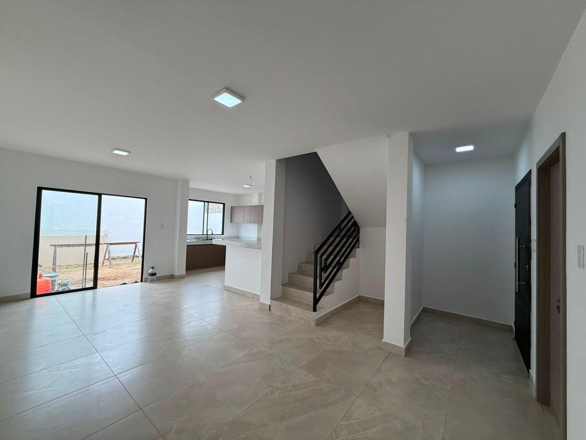 Casa en Venta de 4 Dorm. de Estreno - La Joya Etapa Aguamarina - Sector Aurora Daule, Guayas — imagen 10