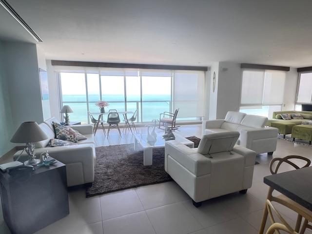 Departamento en venta en Punta Blanca, Santa Elena