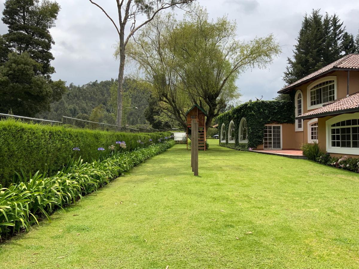 Vendo Hermosa Propiedad Sector Los Cerros Golf Club Cuatro Dorm. — imagen 9