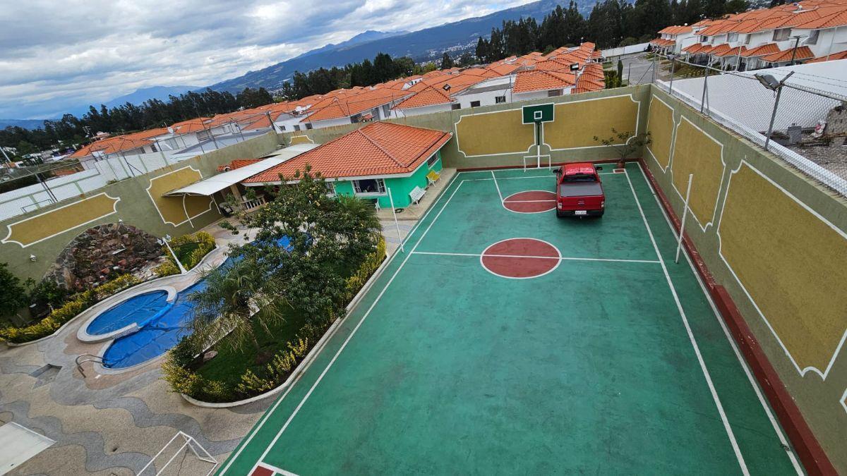 Casa con Piscina San Rafael Tu Propiedad en Valle de Los Chillos - Alangasí — imagen 10