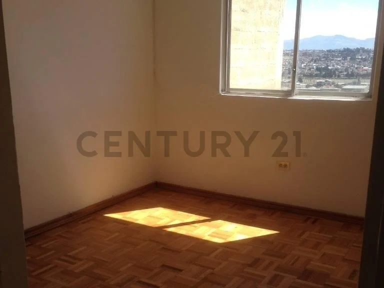De Oportunidad Casa Norte de Quito por La Ant — imagen 2