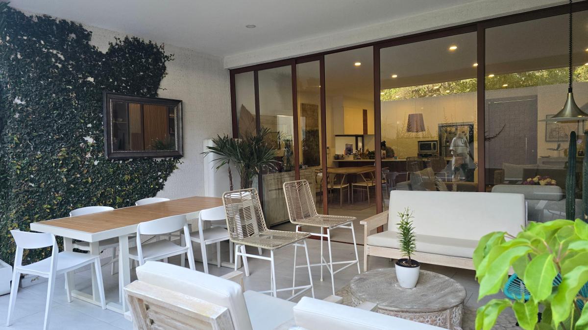 Cumbaya Vendo Excelente Departamento con Jardin Sector Potrero — imagen 3