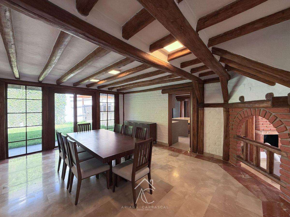 Casa Rústica en Venta Dentro de La Urbanización El Condado — imagen 4