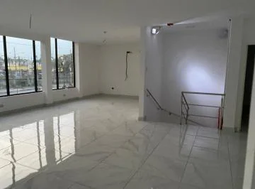 Oportunidad Edificio Super Rentero con 33 m de Frente, Guayas — imagen 2