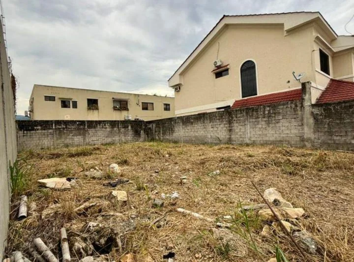 Terreno de Venta en Puerto Azul, Guayas — imagen 1