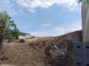 Espectacular Terreno 1056 m² Urbanización de Primera Cerros de Cumbaya. Linda Vista y Seguridad 24/7 — imagen 2