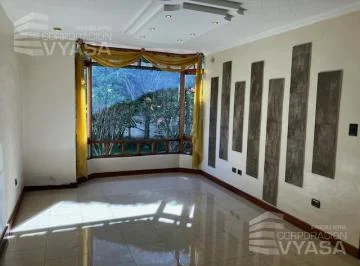 Cumbayá - Auqui Chico, Precio de Regalo, Casa en Venta de 450 m² — imagen 2