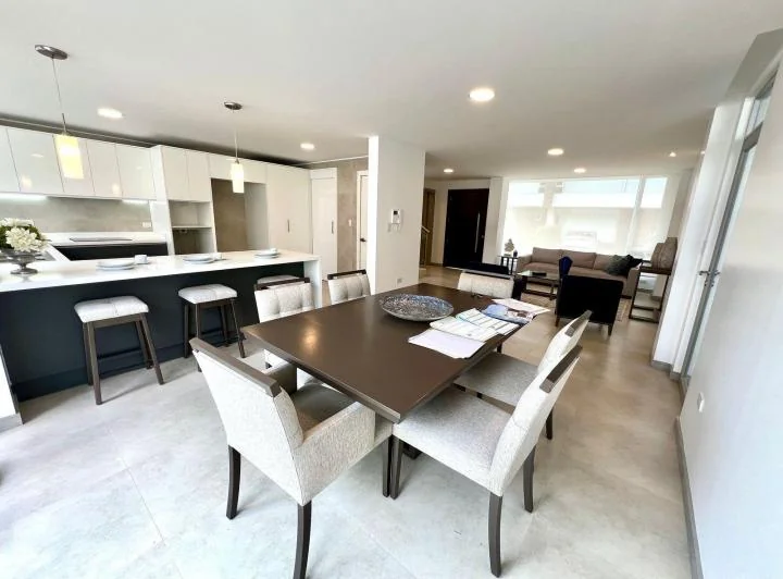 Mv - Sector de Tumbaco, en Venta Casa Independiente de 3d, 150.82 m² — imagen 1
