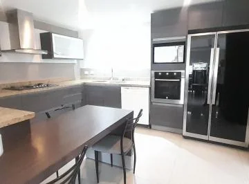 Casa Independiente de Venta en San Juan de Cumbaya — imagen 2