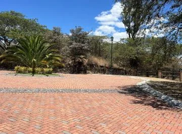 Tumbaco Terreno de Venta en La Urbanizacion La Viña — imagen 4