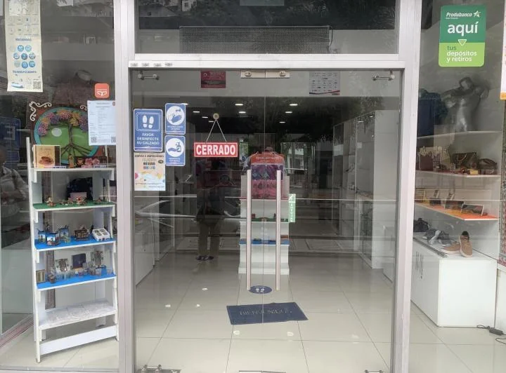 Local Comercial de 214 m² en Puerto Santa Ana, Guayas — imagen 1