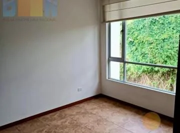 Casa Esquinera en Venta, Conjunto Altos de Nayón, Sector Nayón — imagen 3
