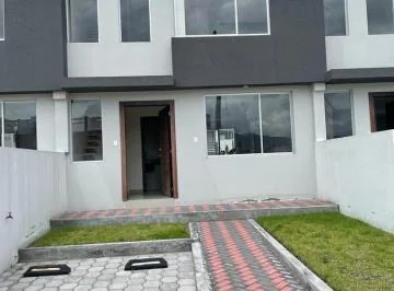 Mv - Casa Vip en Venta Sector Calderón 3d, 3 Pisos, 106 m², Patio, Terraza — imagen 4