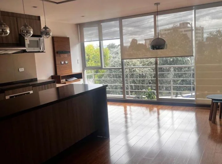 Vendo Lindo Dpto 2 Dorm con Balcon Sector El Bosque — imagen 1