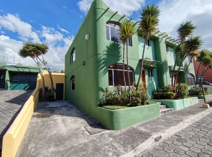 Casa en Norte de Quito — imagen 1