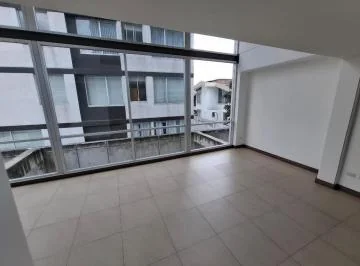 Lindo Departamento Duplex de Venta, Tres Habitaciones Bellavista — imagen 3