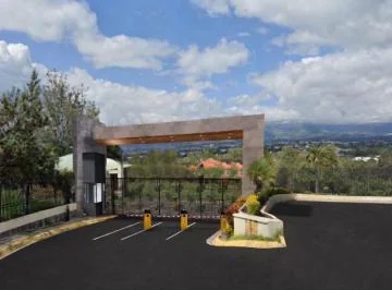 Terreno con Proyecto Aprobado de Venta en Cumbayá! — imagen 2