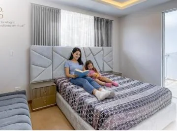 Casa en Venta, con Area Vede. Ciudadela Roma, Azuay — imagen 3