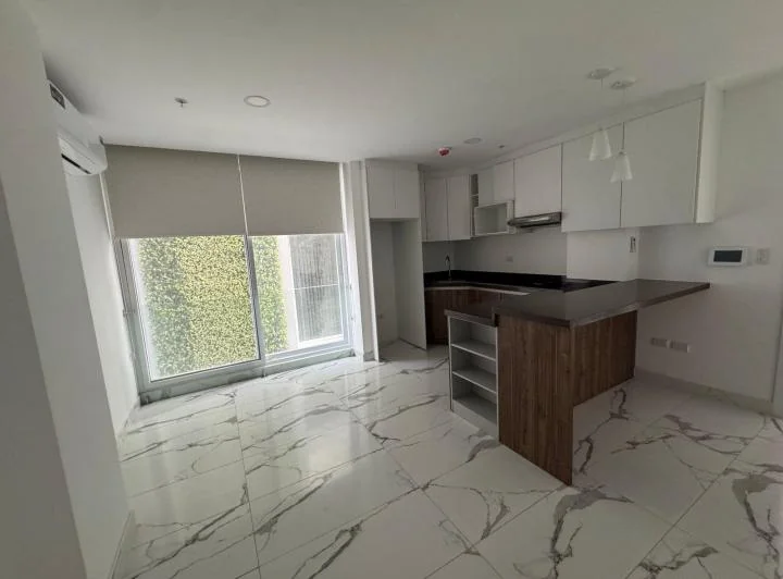 Departamento en Venta en Torres de La Costa, Vía a La Costa, Chrc, Guayas — imagen 1