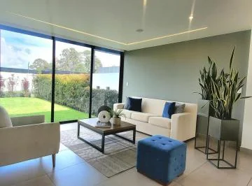 Casa en Venta en Conjunto con 120 m² Jardín Posterior — imagen 2