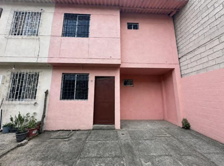 Casa de Venta en Mucho Lote 1, 3 Dorm., Conjunto Cerrado. Guayas — imagen 1
