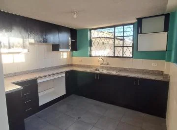 En Venta Casa en Calderón a 4 Min del Coral en Conjunto Privado $70.000 — imagen 2