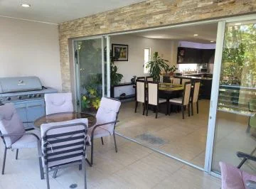 Valle de Los Chillos Departamento con Balcón en Venta Dentro de Urbanización Sector Playa Chica — imagen 3