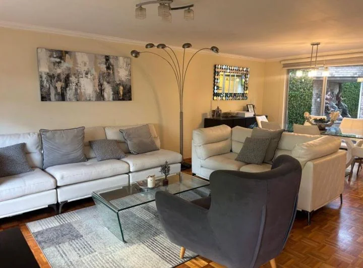 Oportunidad! Vendo Casa de 4 Dorm. $89.900 Cerca a Yanbal — imagen 1