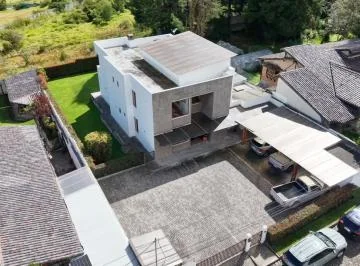 Venta Casa Exclusiva Dos Plantas Dentro de Urb Privada Los Chillos — imagen 5