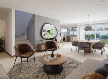 Puembo 194.04 m² en Venta Casa Dos Plantas con Jardin 3 Habitaciones — imagen 5