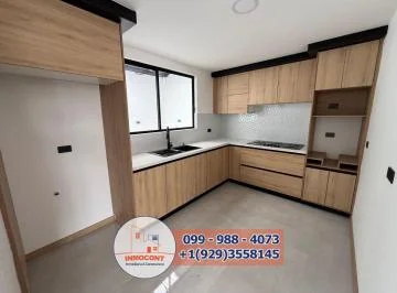 ¡Hermosa Villa de 3 Pisos en Venta en Ricaurte!, Azuay — imagen 4