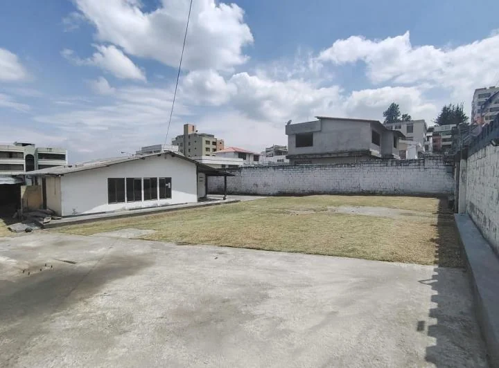 Venta Terreno Pinar Bajo 680 m — imagen 1
