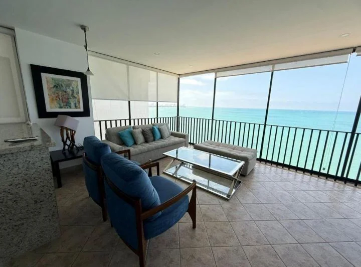 Departamento Frente Al Mar en Venta, Puerto Lucía, Edificio Saint Tropez I — imagen 1
