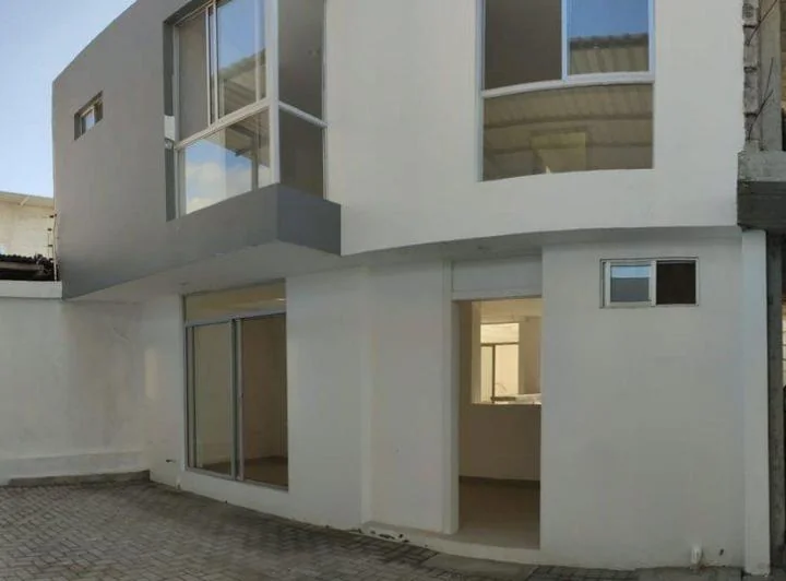 Casa de Venta en Manta Zona Norte Rh, Manabí — imagen 1