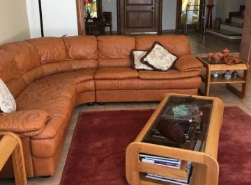 Casa en Venta Dentro de Exclusiva Urbanización en Cumbaya. Provincia de Pichincha — imagen 4
