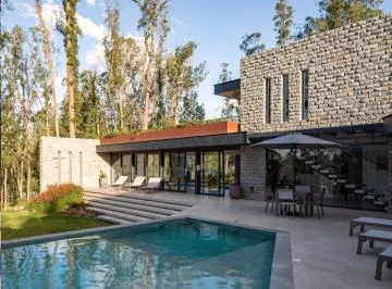 Terreno en Puembo, Piscina, Gimnasio, Áreas Verdes — imagen 3
