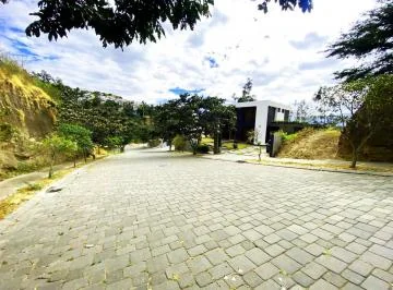 Hermoso Terreno de Venta en Urbanización de Lujo Cumbaya! — imagen 4