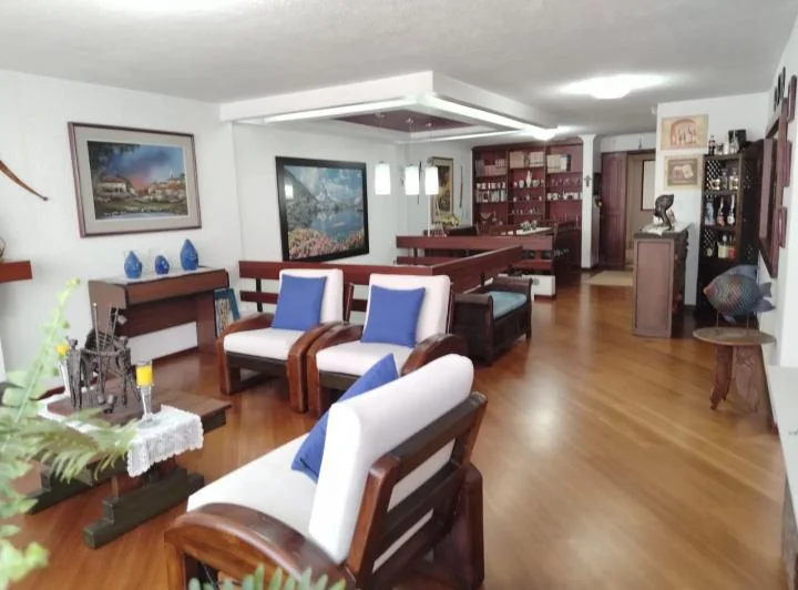 Exclusivo Departamento Dúplex con Potencial de División en Quito Tenis — imagen 1