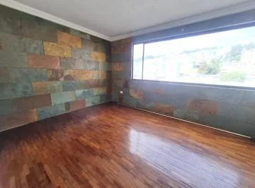 Departamento Duplex de Venta de 4 Dorm. Sector Gaspar de Villaroel — imagen 5