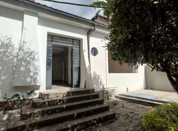 Venta Casa en La Floresta (Diagonal Al Cine Ochoymedio) — imagen 2