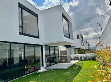 Sector Tumbaco - Hilacrill, Venta Casa 3d, 200 m² Mas Patio, en Conjunto — imagen 4