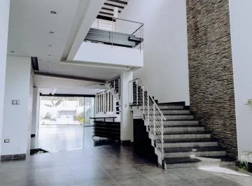 Casa de Venta Vía a La Costa, Urb. Laguna Club, Diseño Contemporaneo. Guayas — imagen 5