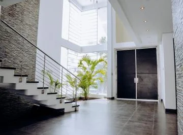 Casa de Venta Vía a La Costa, Urb. Laguna Club, Diseño Contemporaneo. Guayas — imagen 4