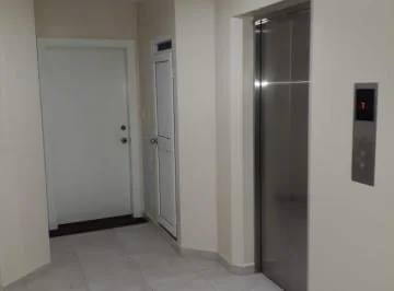 Vendo Bonito Departamento en Edificio de Lujo Dos Dorm. Sector Club del Pacifico / Tonsupa — imagen 2