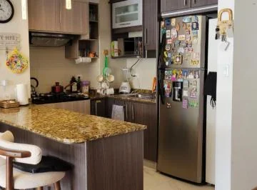 Ponceano Alto /venta Lindo Departamento Dos Dorm. con Balcon y Vista Panoramica. Provincia de Pichincha — imagen 2