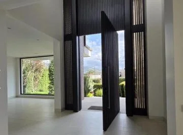Mansión de Ultra Lujo en Jardines de Santa Inés — imagen 2