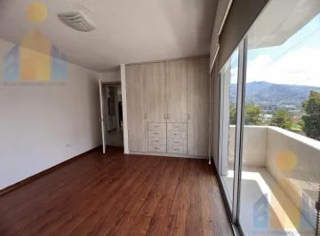 Departamento de Vneta en Cumbayá — imagen 5