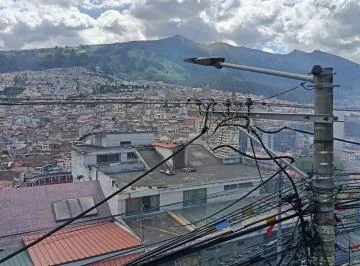 Casa en Venta Itchimbía, La Tola, Quito con Vista Al Centro Histórico — imagen 4
